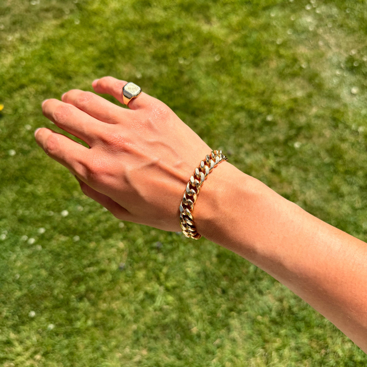 Cuban Link Bracelet in Gold