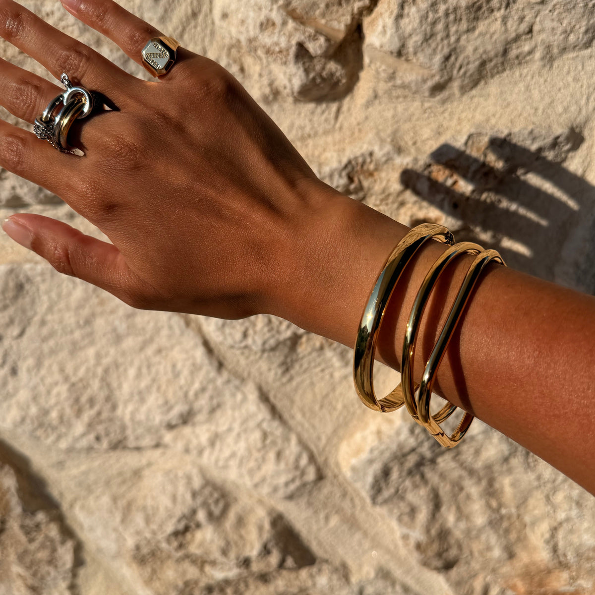 Chunky Bangle in Gold