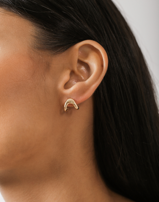 Wave Stud Earrings in Gold