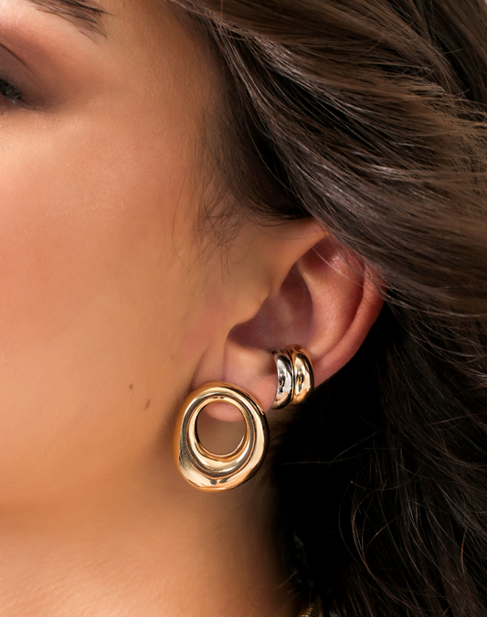 Chunky Oval Earring in Gold