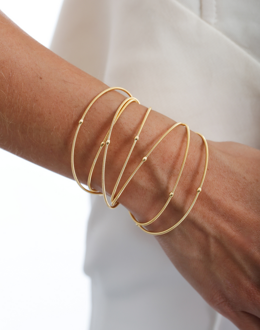 Guitar String Bobble Bracelet with Magnet Clasp in Gold